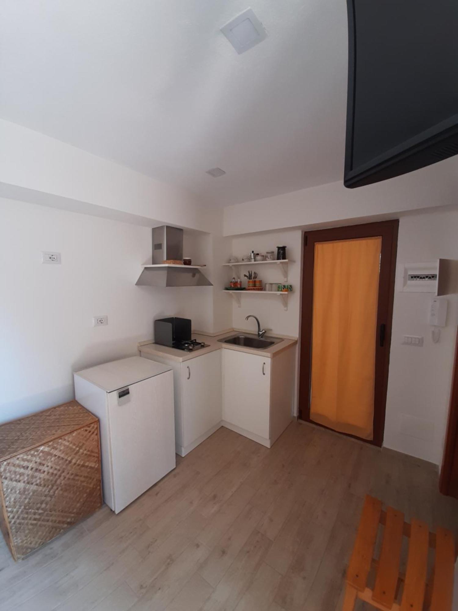 Casa Vacanza Xenia Аджерола Екстер'єр фото