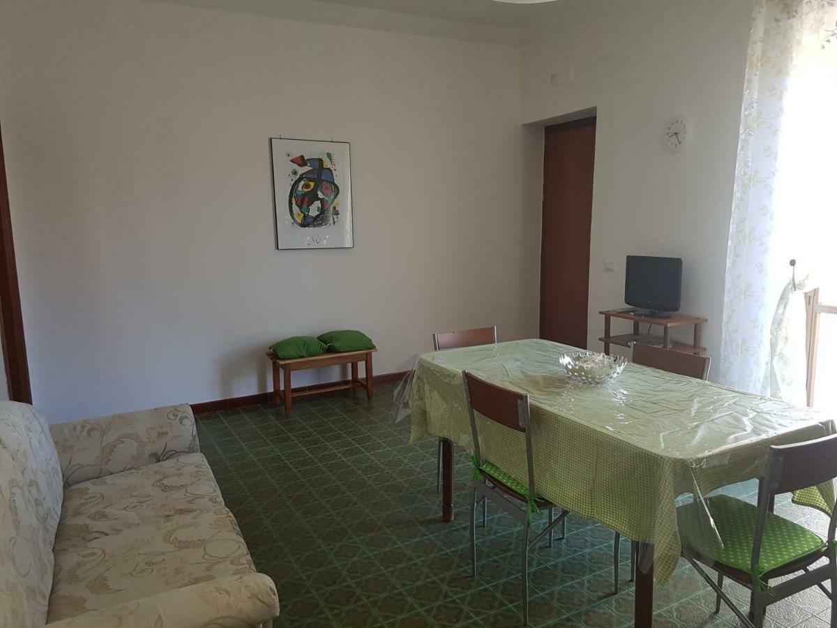 Casa Vacanza Xenia Аджерола Екстер'єр фото